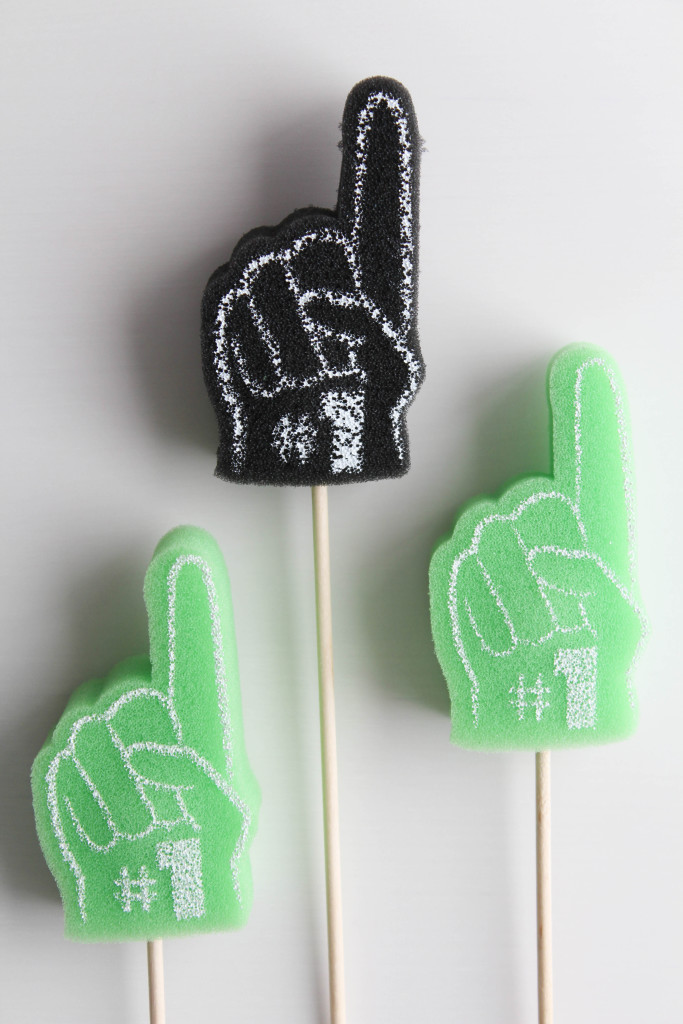 DIY-Football-Cocktail-Stirrers-2