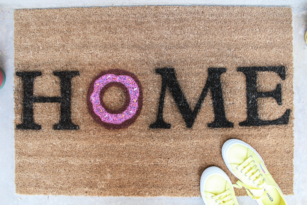 DIY Donut Door Mat