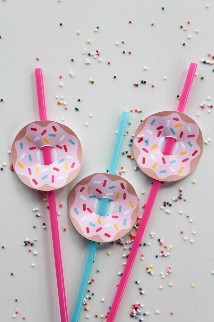 DIY straw toppers#strawtoppers #diyproject #diystrawtoppers