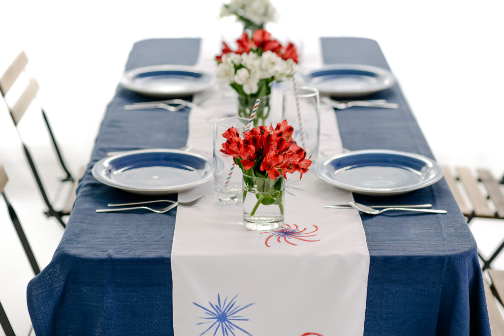 DIY Fireworks Table Runner