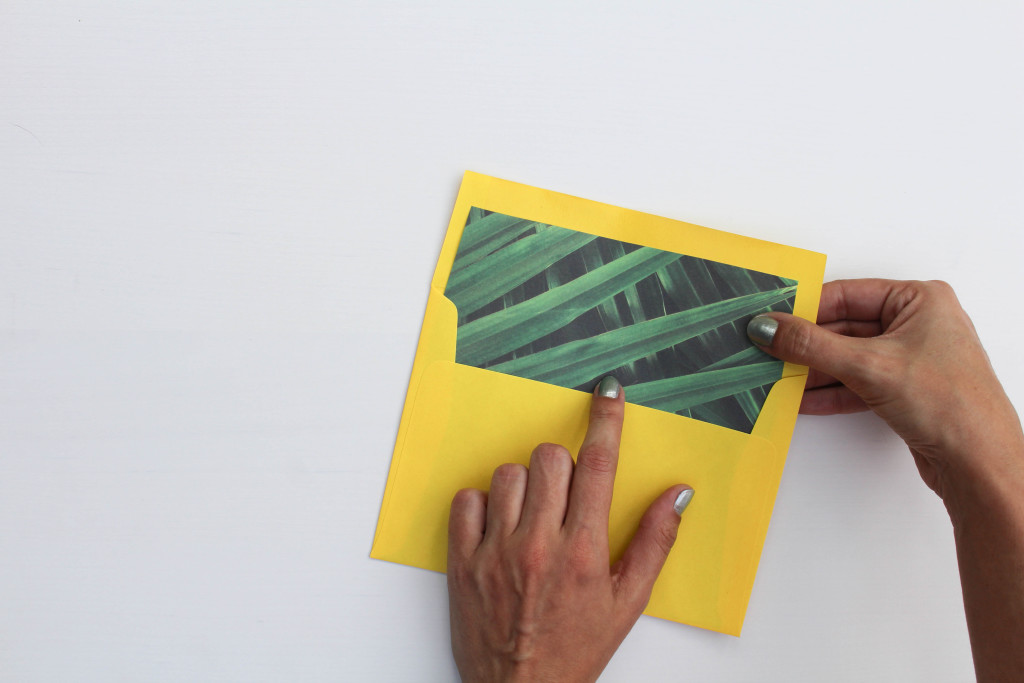 How To Make Your Own DIY Envelope Liner