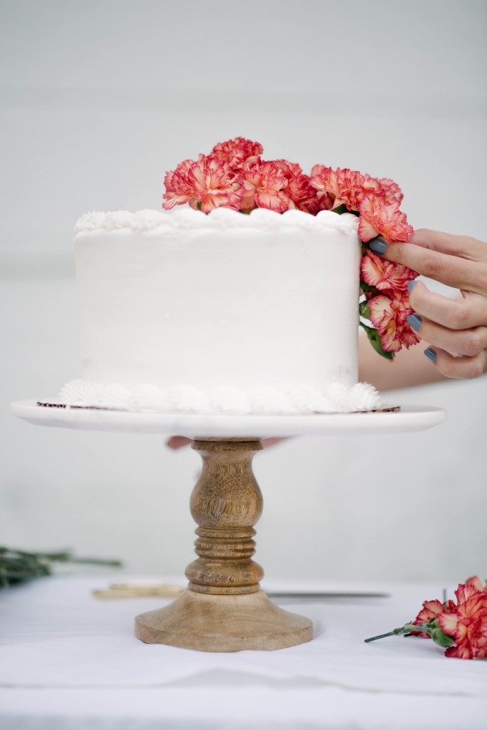 DIY Fresh Floral Cake Topper