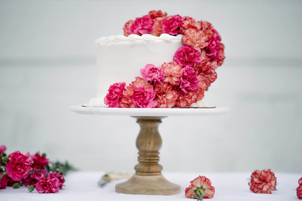 DIY Fresh Floral Cake Topper