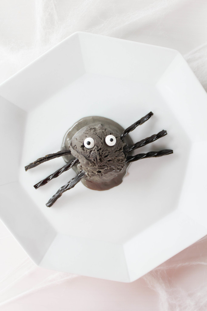 Black Licorice Ice Cream Spiders