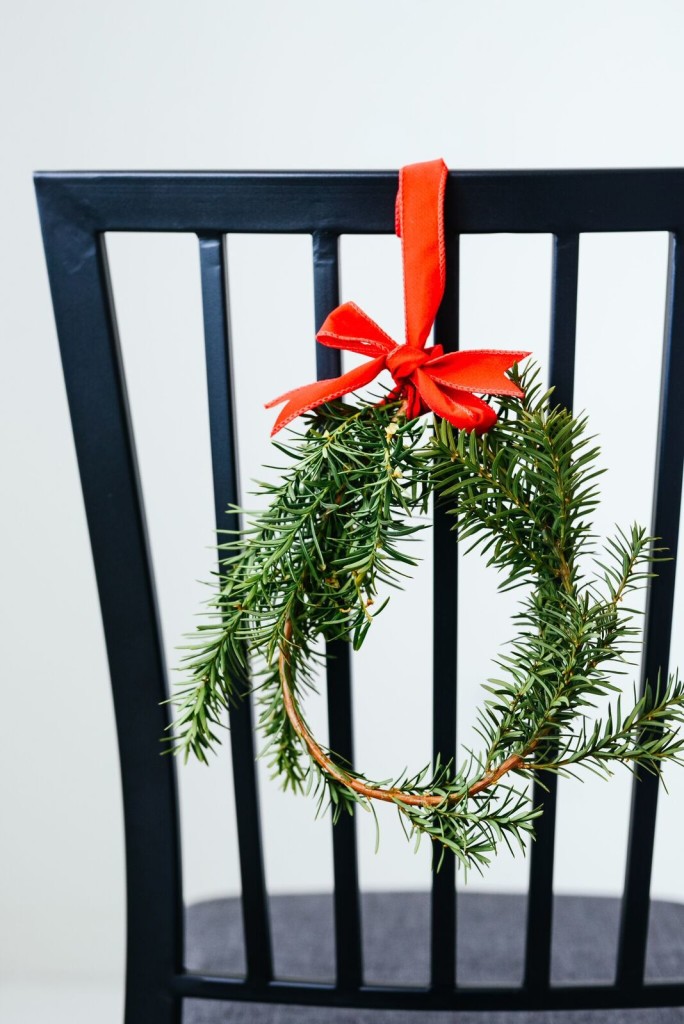 Easy Holiday Chair Wreaths
