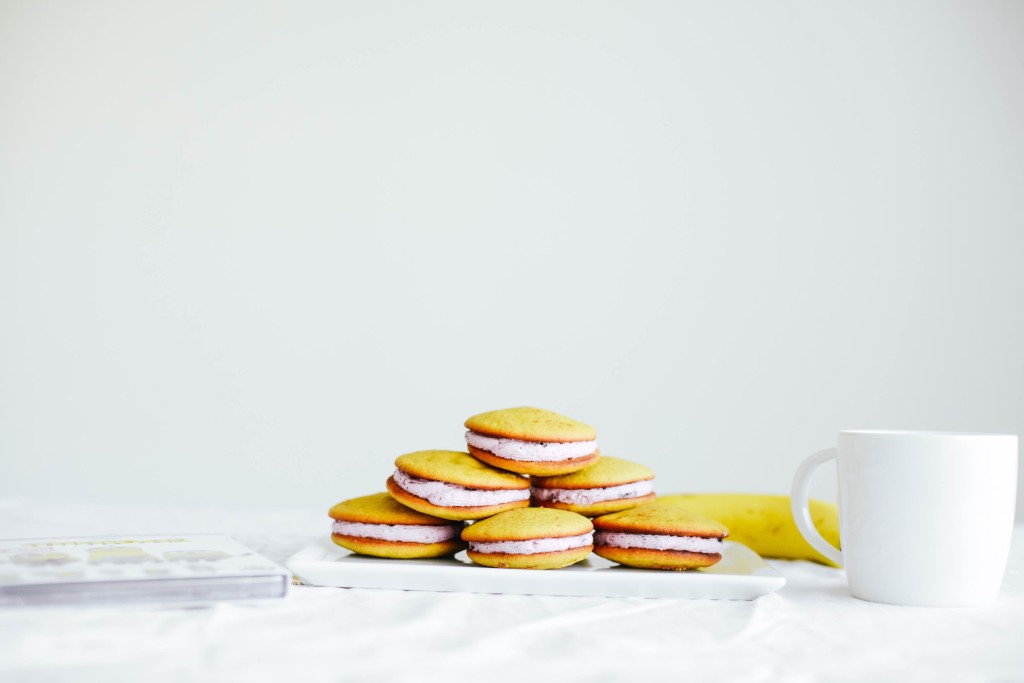 Banana Whoopie Pies with Blueberry Filling