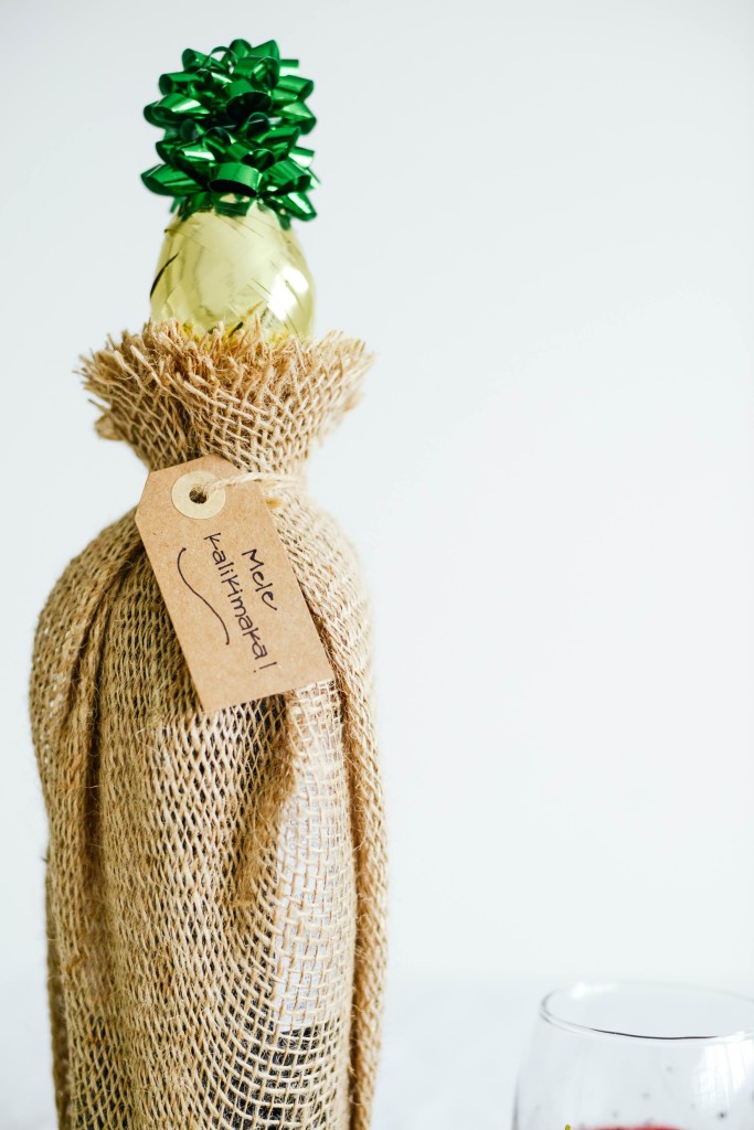 Pineapple Wine Bottle Topper