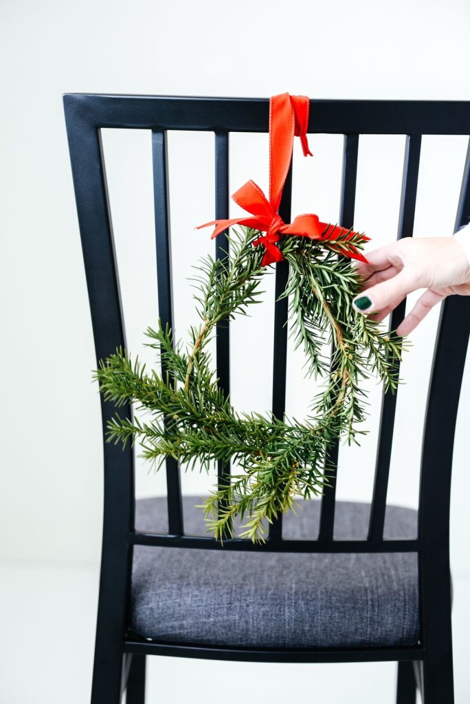 Easy Holiday Chair Wreaths