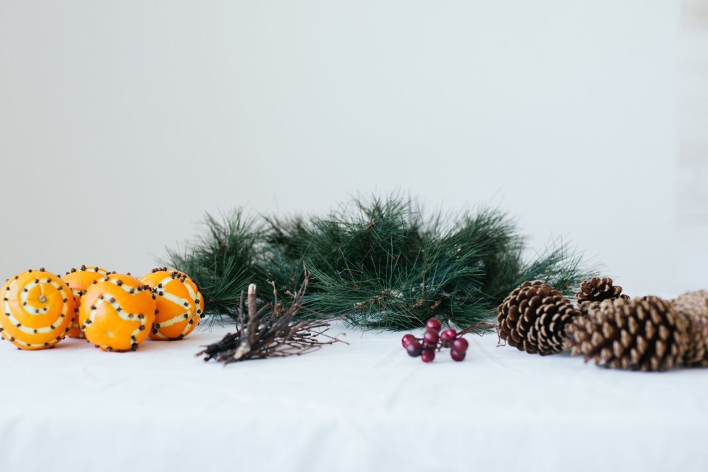 Orange Clove Pomander Centerpiece