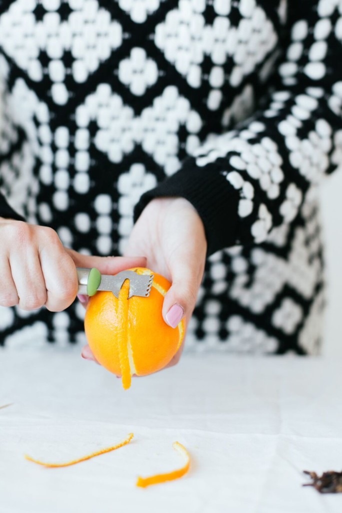 Orange Clove Pomander Centerpiece