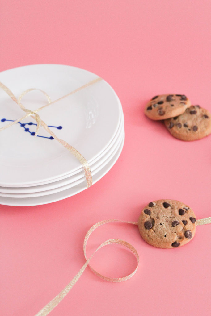 DIY Zodiac Appetizer Plates