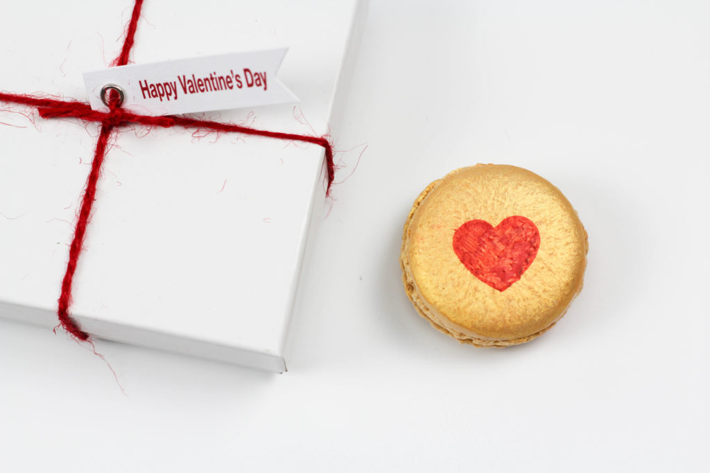 DIY Valentine's Day Message Macarons