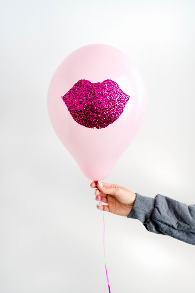 DIY Glitter Balloons