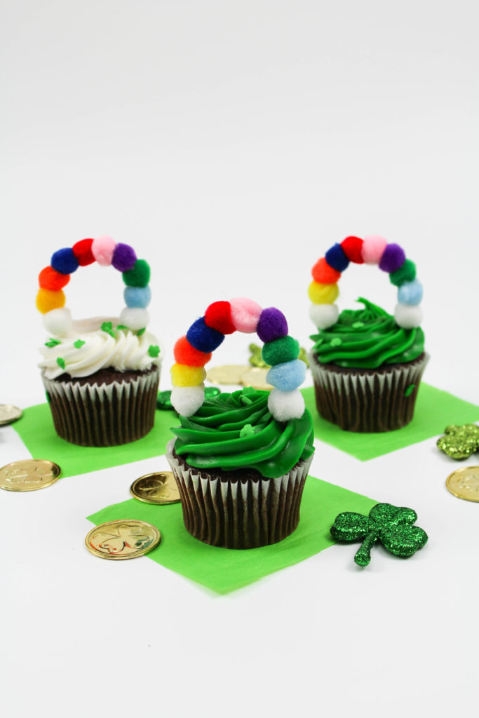 DIY St. Patricks Day Rainbow Cupcake Toppers