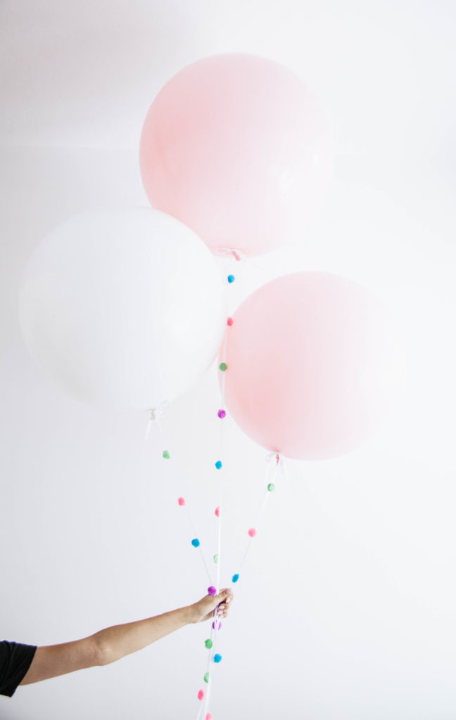 DIY Pom Pom Balloon Tails