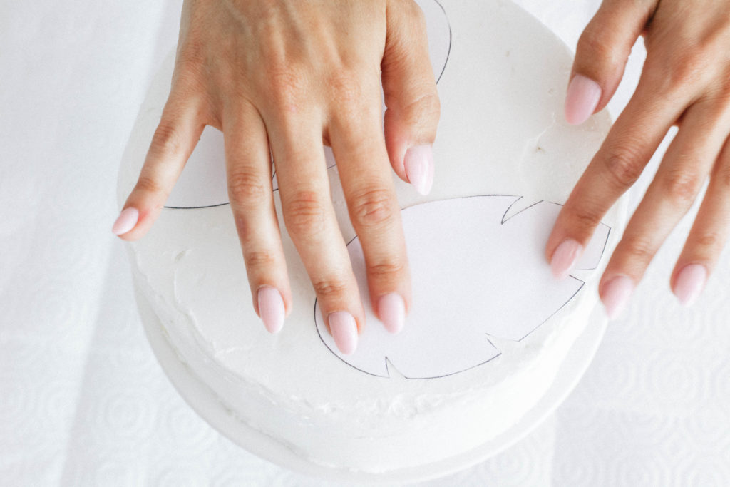 Cake Hacks: Spray Painted Cake