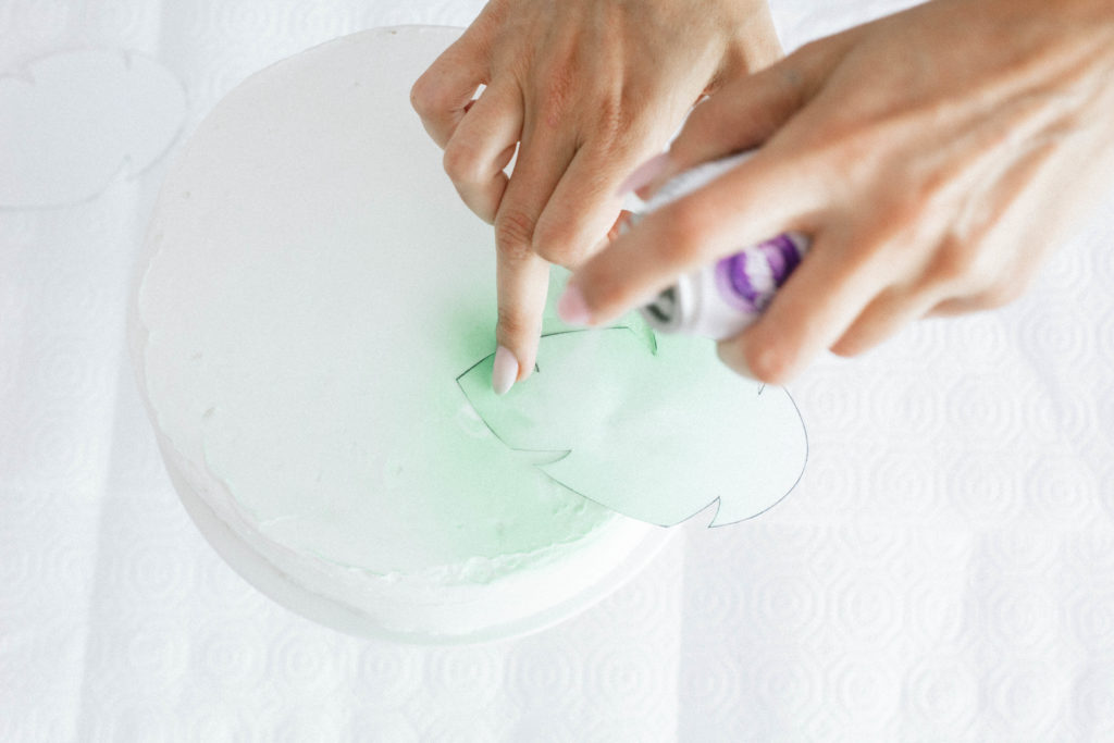 Cake Hacks: Spray Painted Cake