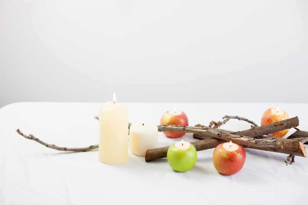 DIY Thanksgiving Apple Centerpiece