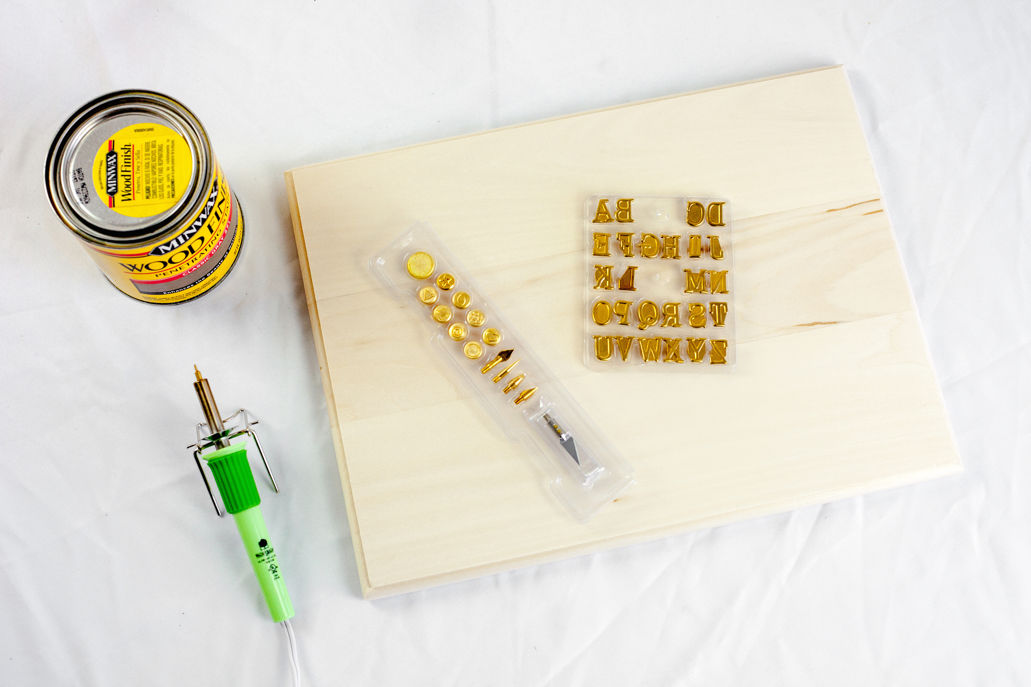 How to Use a Wood Burning Tool to Make a Decorative Tray