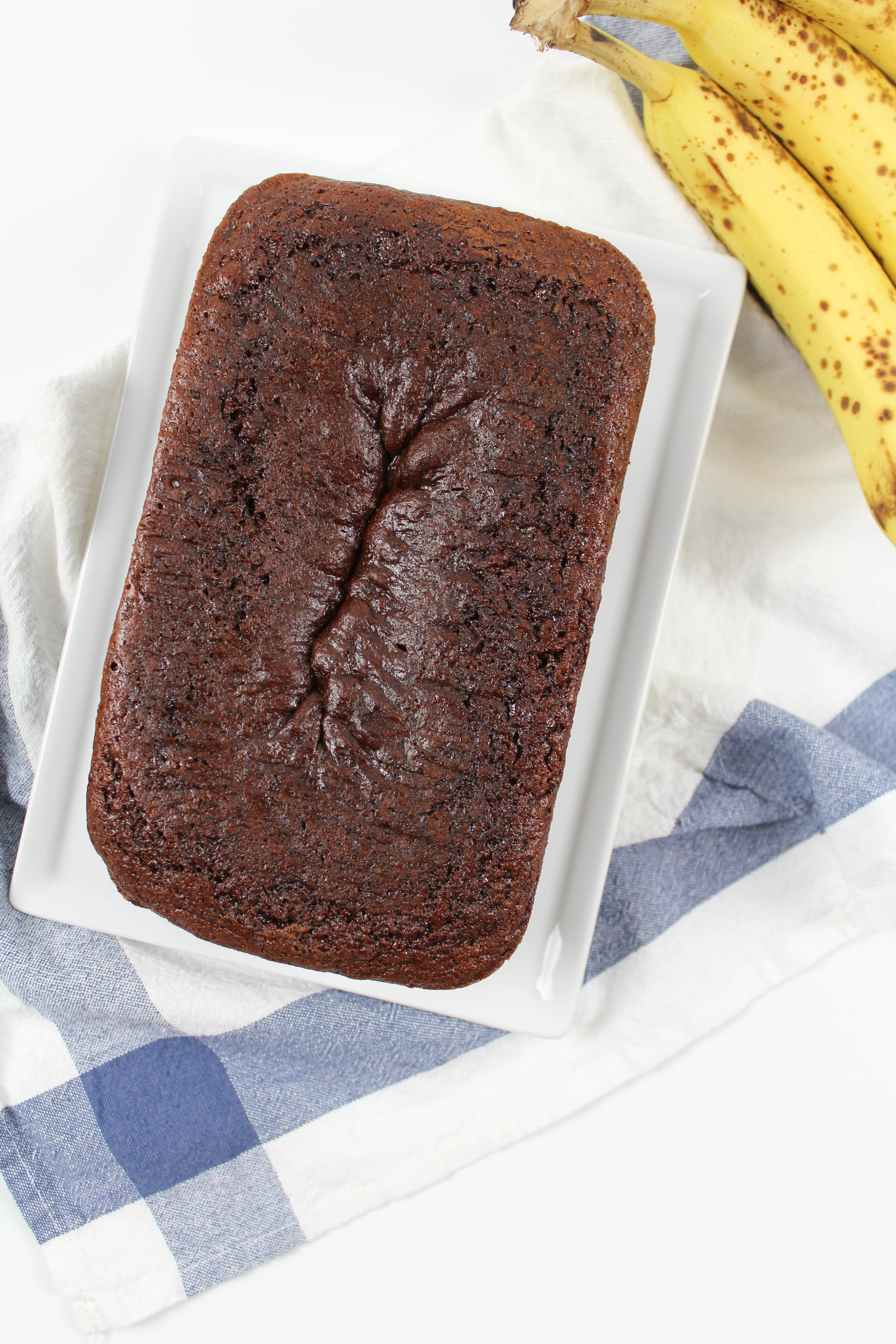 Easy Banana Bread Recipe - Let's Mingle Blog