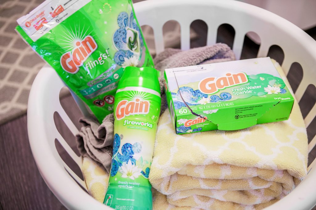 Fresh Smelling Laundry for Holiday House Guests