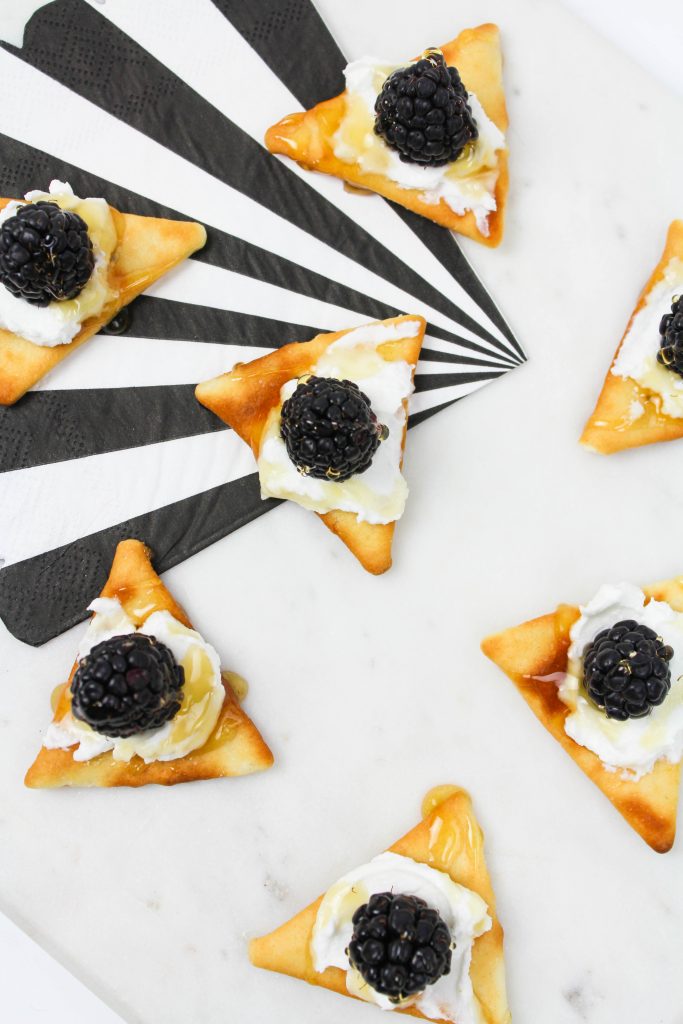 Blackberry, Goat Cheese and Honey Appetizers