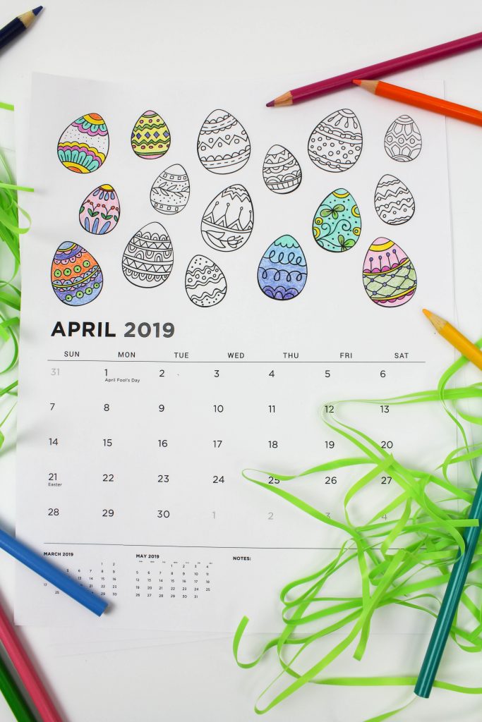 Printable April 2019 Calendar: Coloring Pages!