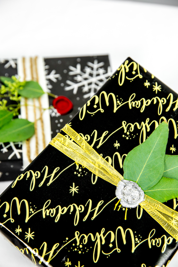 DIY Wax Seal Holiday Gift Wrap