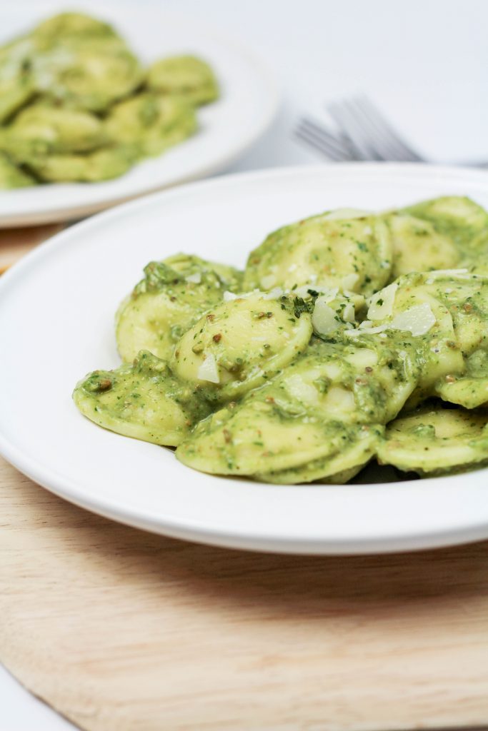 Avocado & Spinach Pesto Pasta