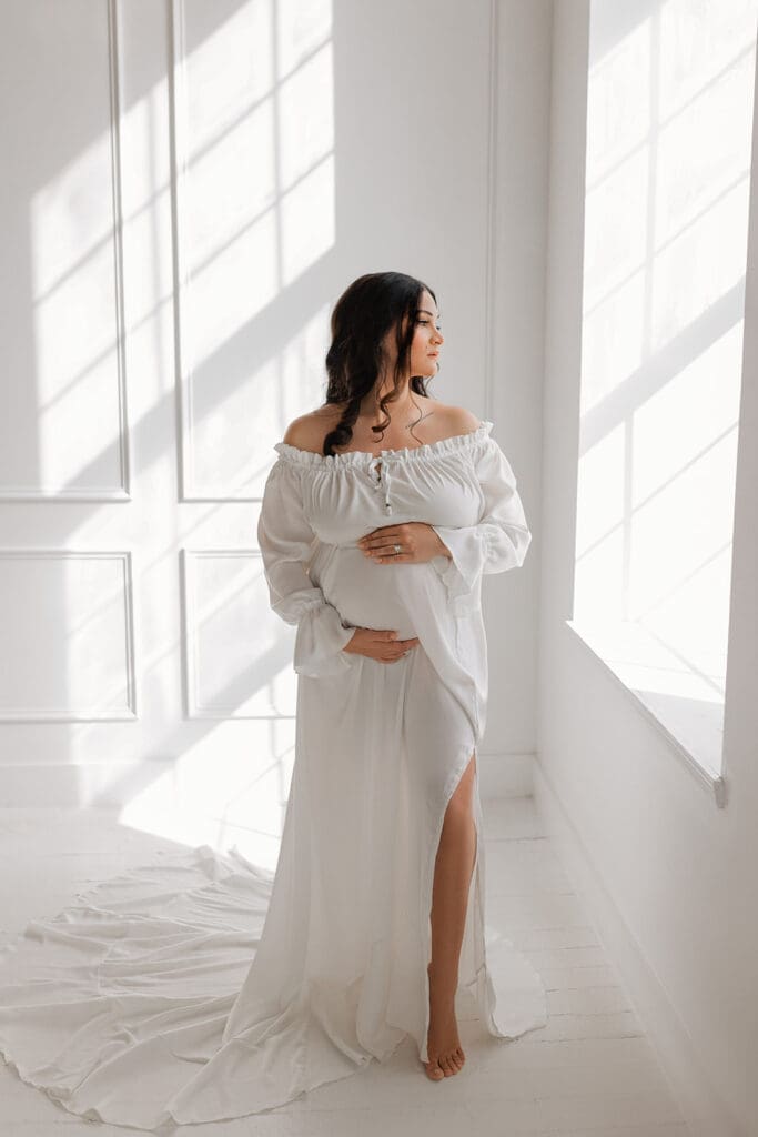 Modern maternity photos in white gown